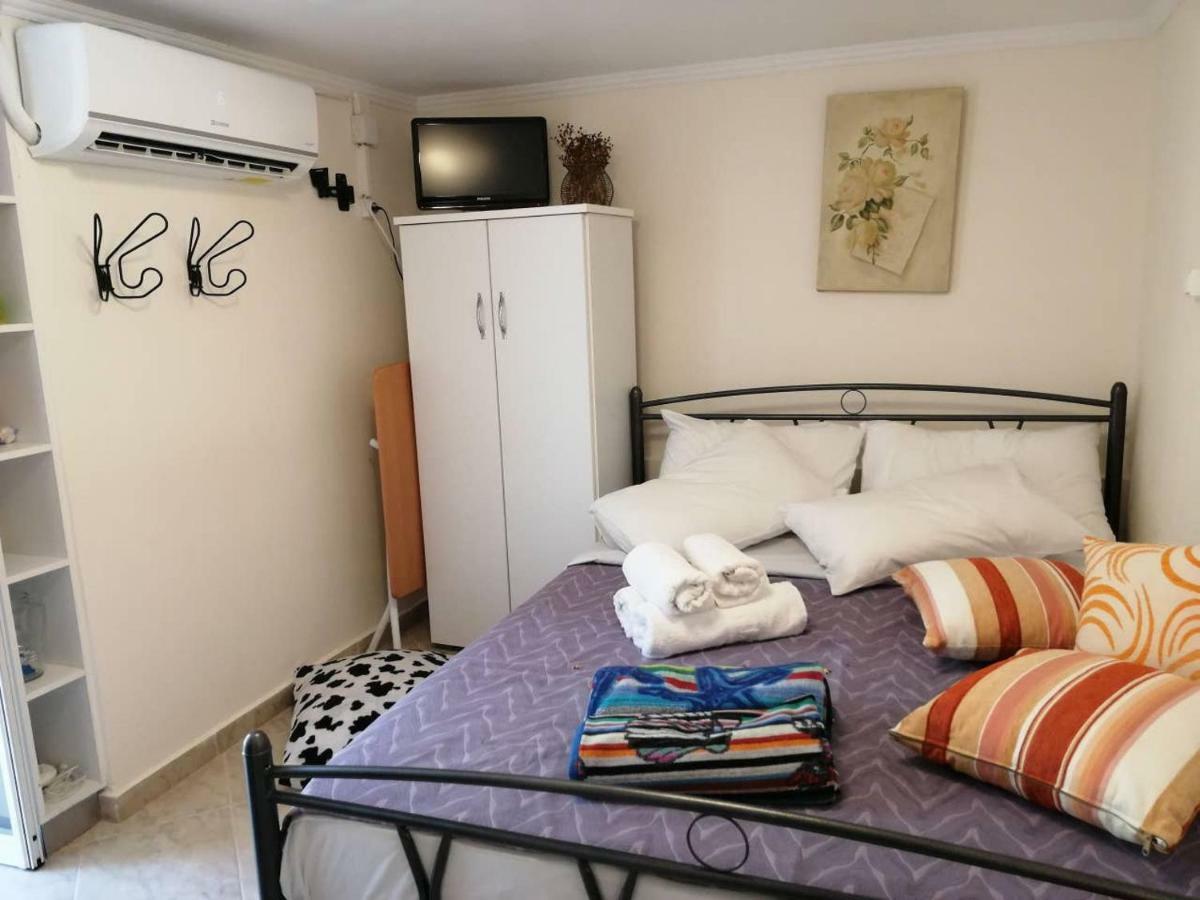 Rodomelo Cute Studio 1 Leonídion Extérieur photo